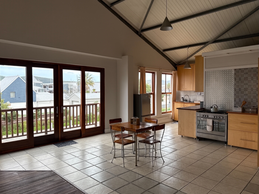 To Let 2 Bedroom Property for Rent in Knysna Central Western Cape